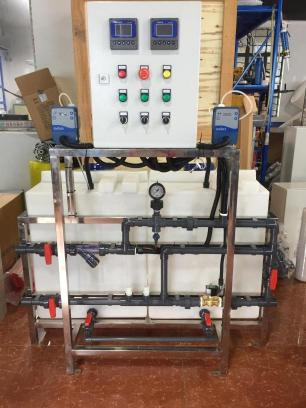 A型循環(huán)水加藥裝置