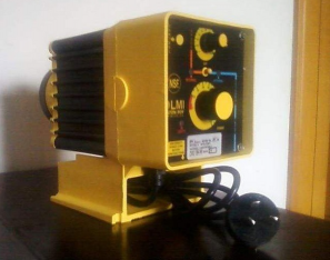 耐酸堿小型電磁隔膜計量泵 LMI水處理定量加藥計量泵