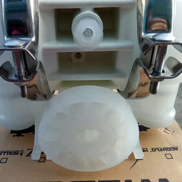 9128072203_1884674183 (1).jpg